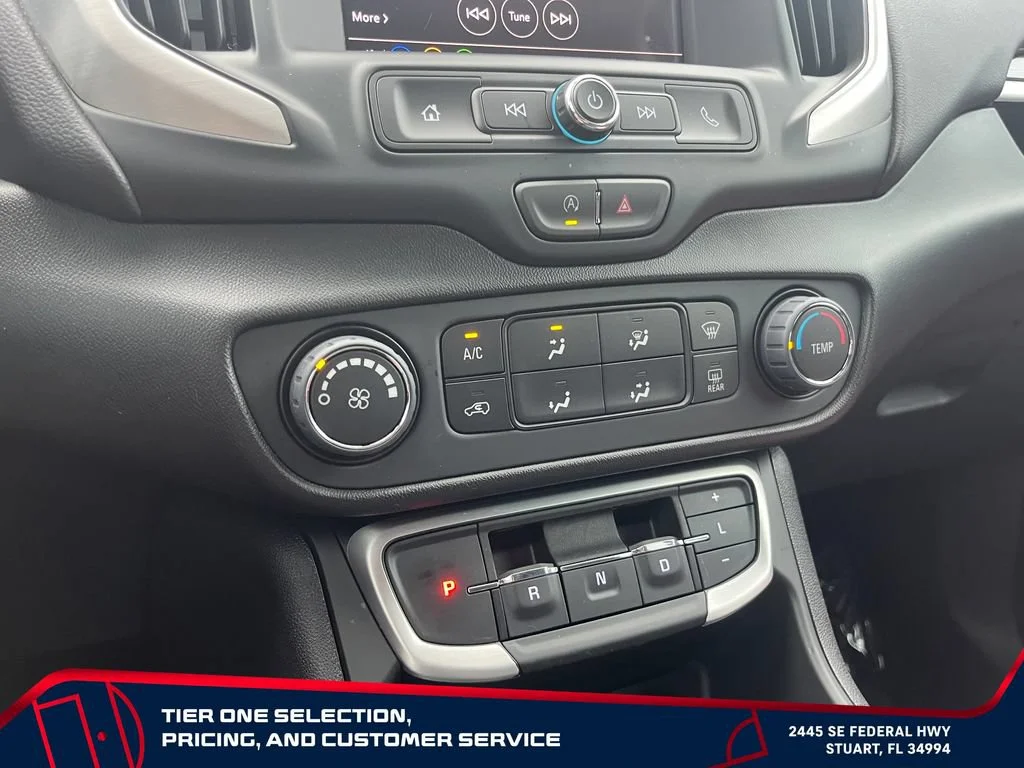 Used 2024 Summit White GMC SLE image 30