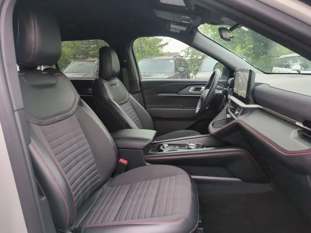 Used 2025 White Ford ST-Line image 30