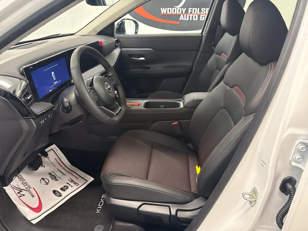 New 2026 Aspen White TriCoat Nissan SR image 8