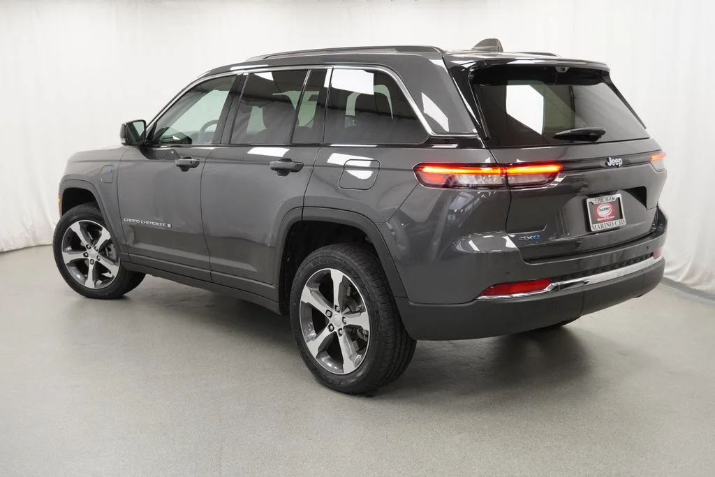 Certified Used 2022 Gray Jeep 4xe image 15