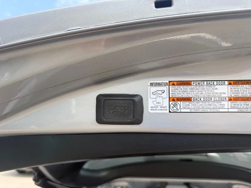 Used 2016 Silver Toyota SE image 8