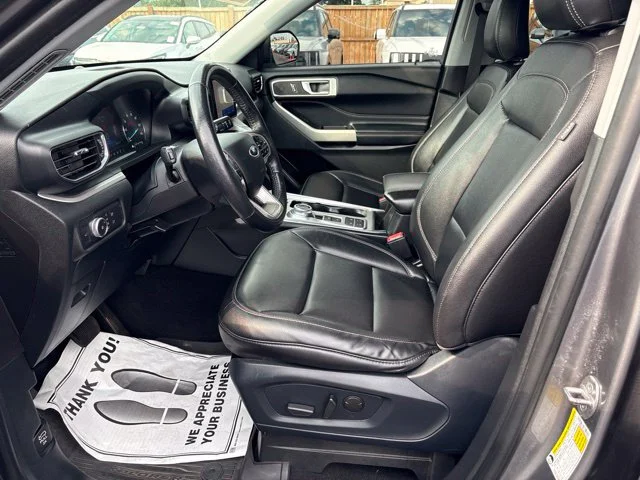 Used 2021 Gray Ford XLT image 25