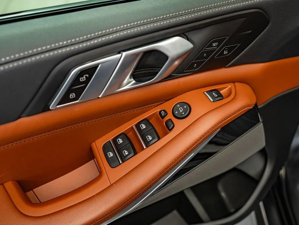 Used 2023 Special Order Color BMW M50i image 18
