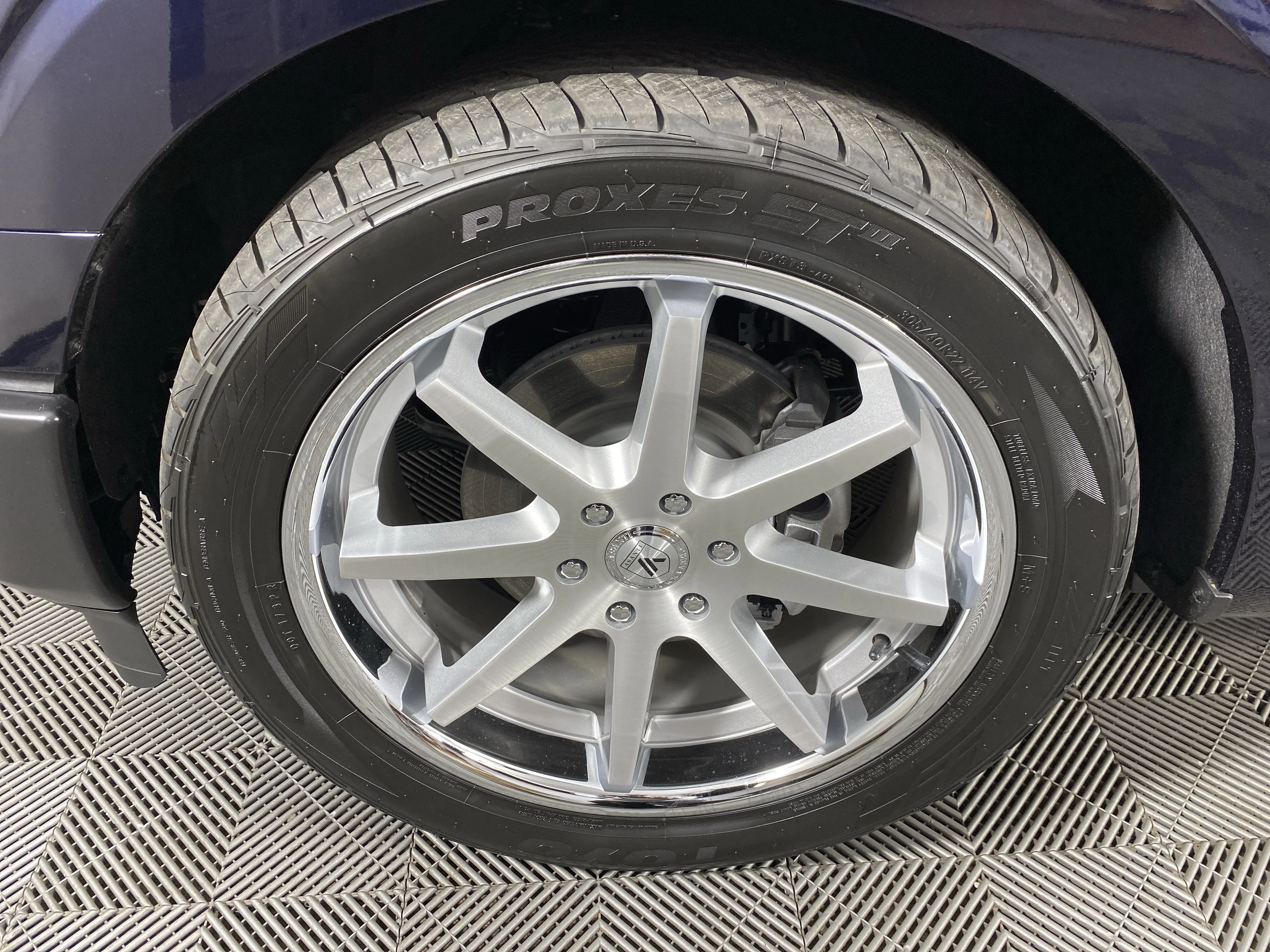Used 2025 Blue Metallic Ford XL image 13