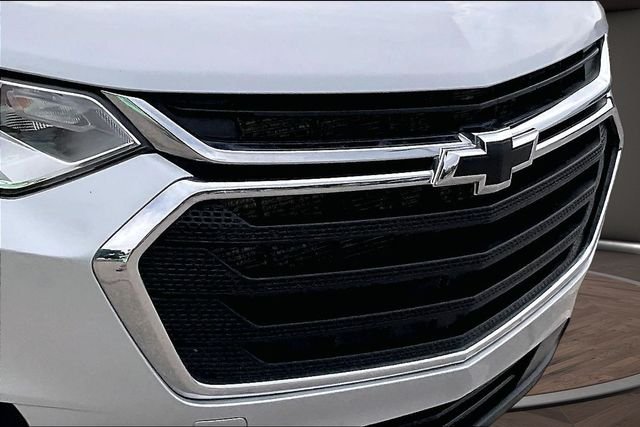 Used 2021 Silver Chevrolet LS image 26