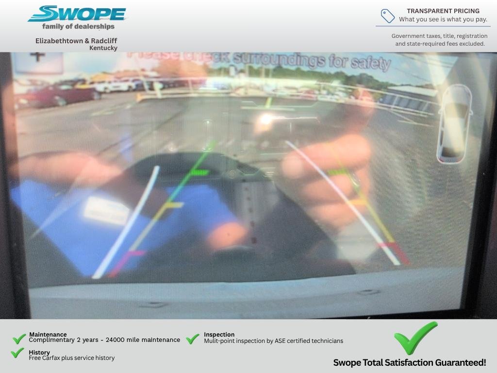 Used 2018 White Platinum Metallic Tri-Coat Ford SEL image 15