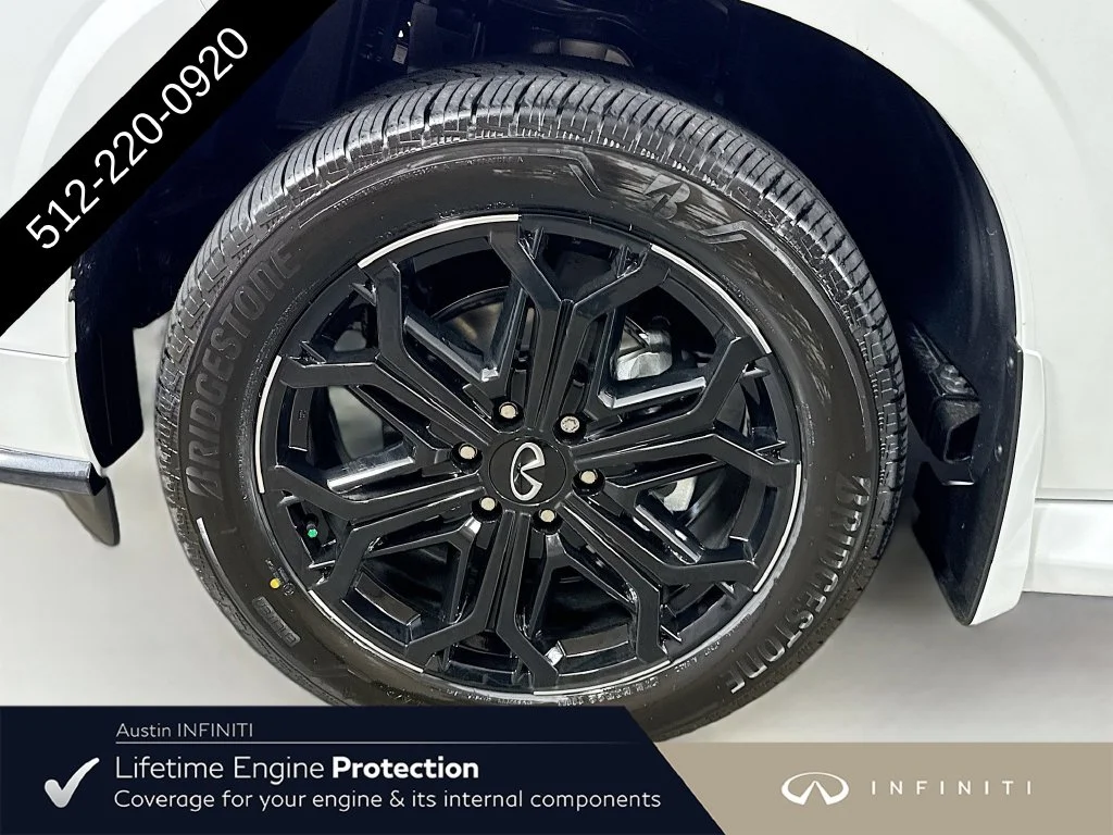 New 2027 White INFINITI SPORT image 43
