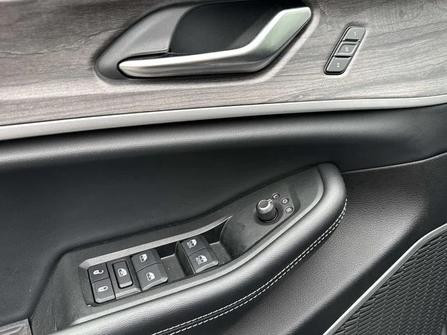 Used 2021 Gray Jeep Limited image 26
