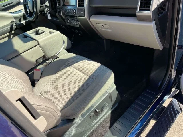 Used 2015 Blue Ford XLT image 20