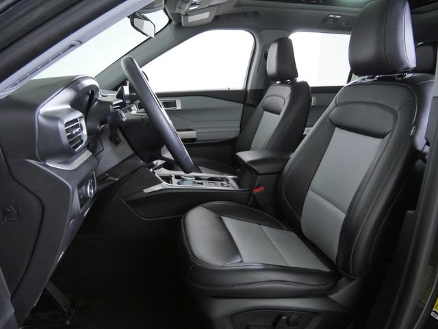 Certified Used 2024 Green Ford XLT image 22