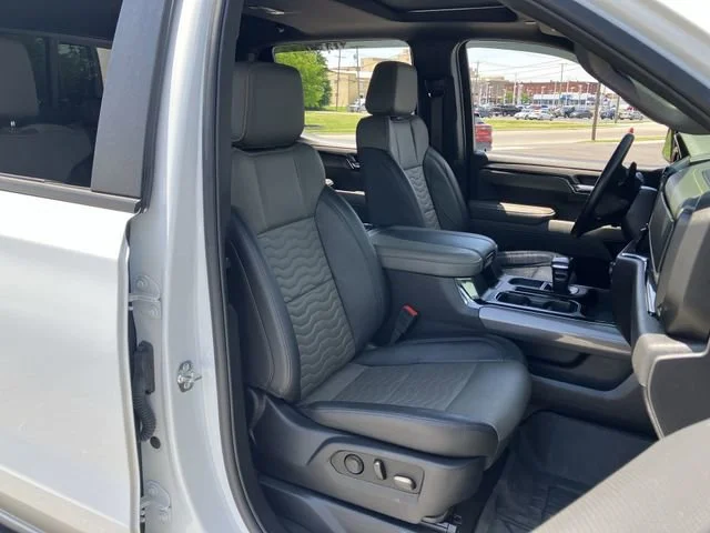 2025 Chevrolet Silverado 1500 ZR2 - Photo 29