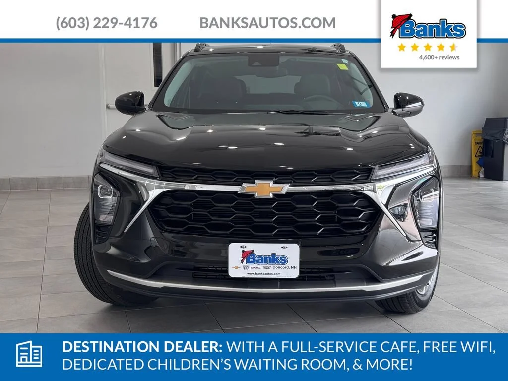 2025 Chevrolet Trax LT - Photo 3