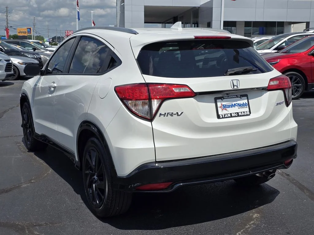 Used 2022 White Honda 2WD Sport image 5