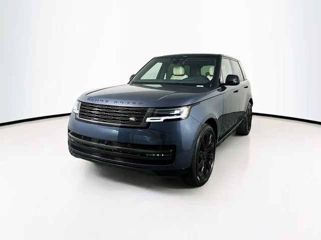 2026 Land Rover Range Rover 4.4 SE SWB's photo