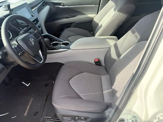 Used 2023 White Toyota LE image 5