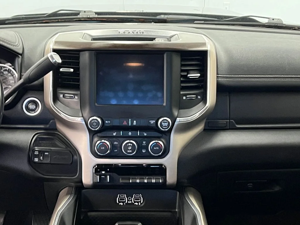 Used 2022 Granite Crystal Metallic Clearcoat Ram Laramie image 20