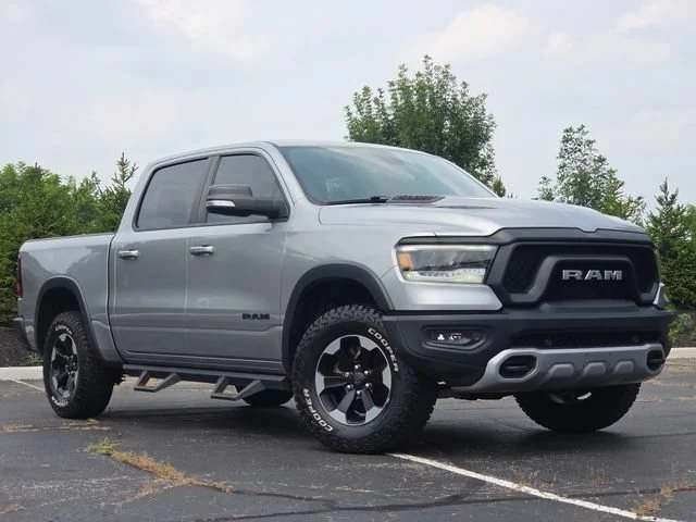 Used 2020 Billet Silver Metallic Clearcoat Ram Rebel image 2
