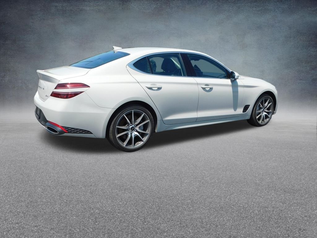Used 2025 Gray Genesis 2.5T image 3