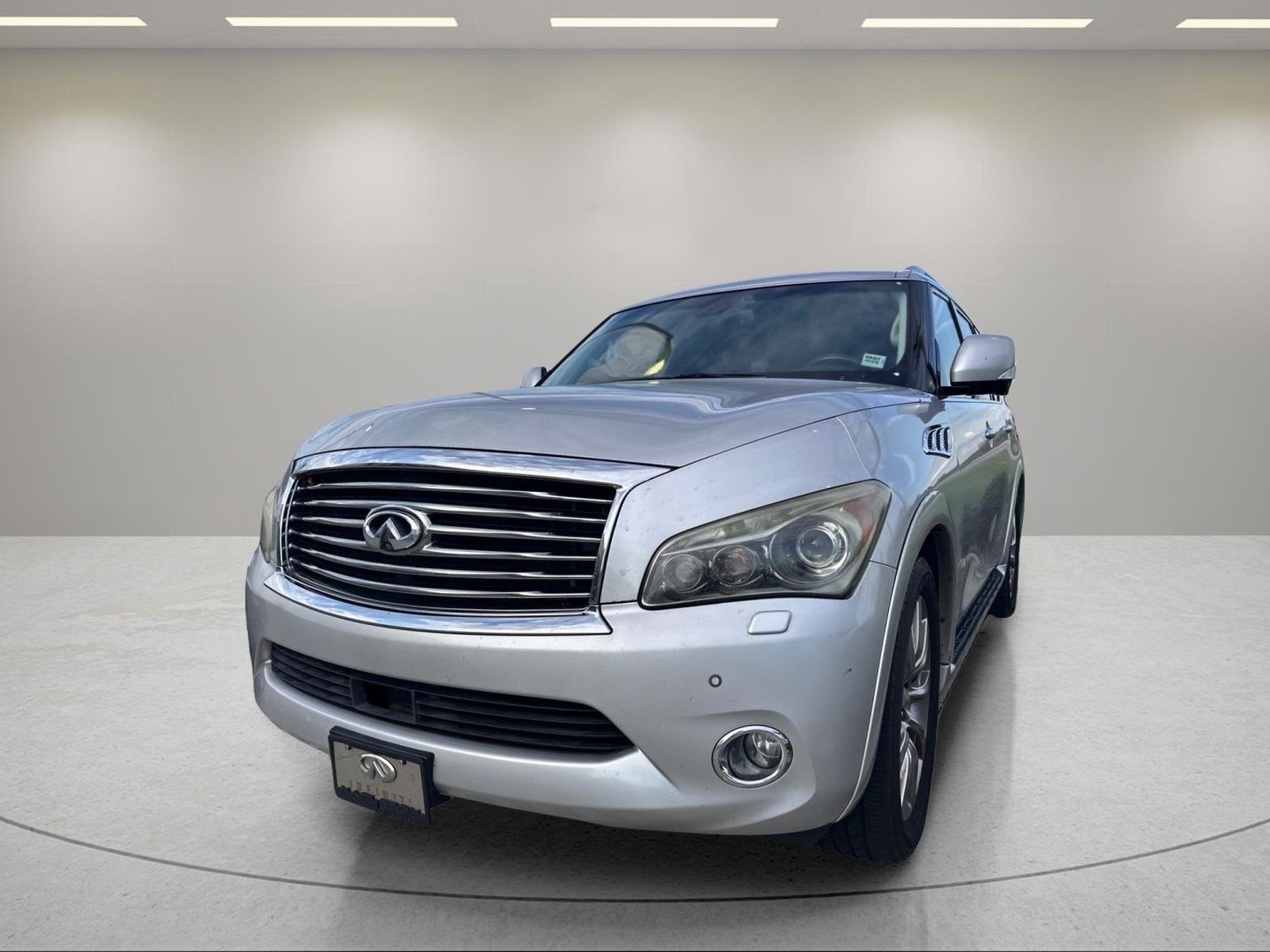 Used 2011 Liquid Platinum INFINITI 8-passenger image 5