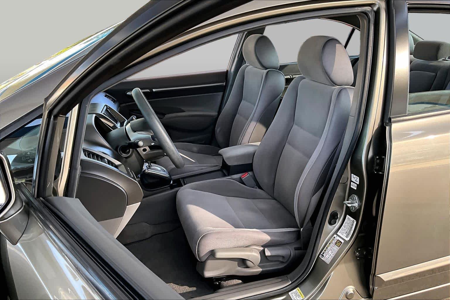 Used 2006 Galaxy Gray Metallic Honda EX image 7