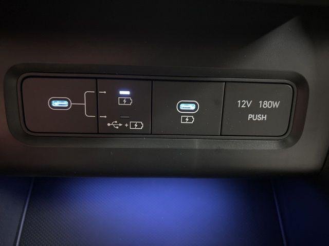 New 2026 Silver Hyundai Limited AWD image 31