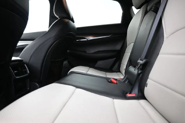 Used 2023 Gray INFINITI LUXE image 11