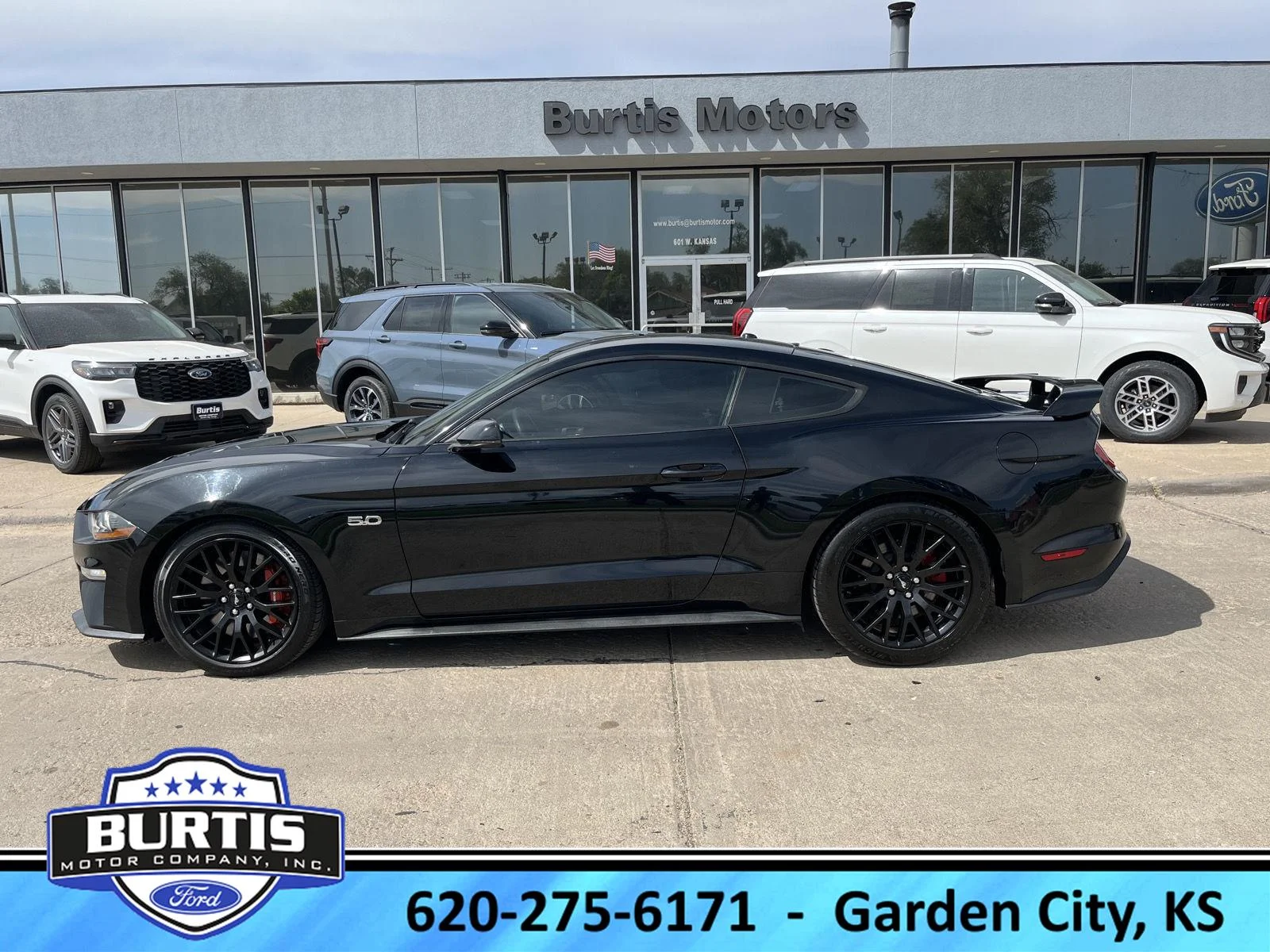 2019 Ford Mustang GT Coupe Premium's photo
