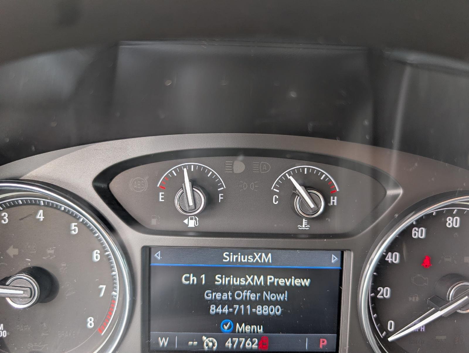 Used 2024 Summit White Buick Essence image 14