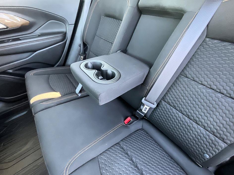 Used 2019 Gray GMC SLE image 33