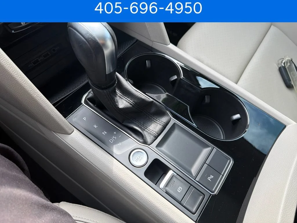 Pre-Owned 2020 Volkswagen Atlas 3.6L V6 SEL R-Line