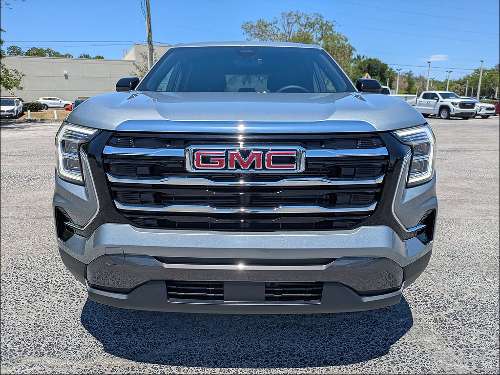 New 2026 Sterling Metallic GMC Elevation image 9
