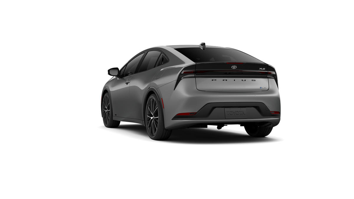 New 2027 Guardian Gray Toyota XLE AWD image 7