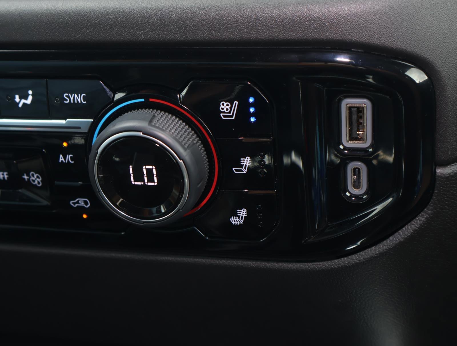 Used 2024 Lakeshore Blue Metallic Chevrolet High Country image 29