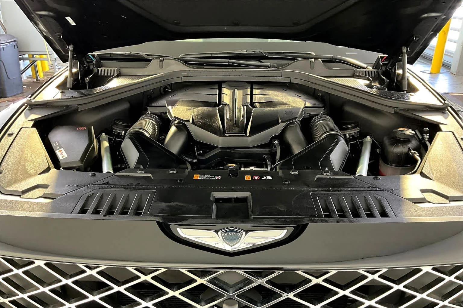 2024 GENESIS GV80 Standard - Photo 30