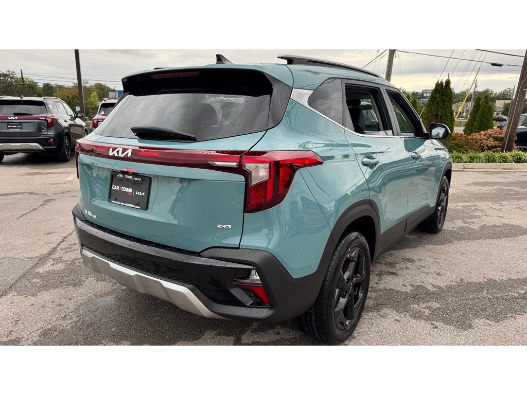 2026 Kia Seltos EX photo 3