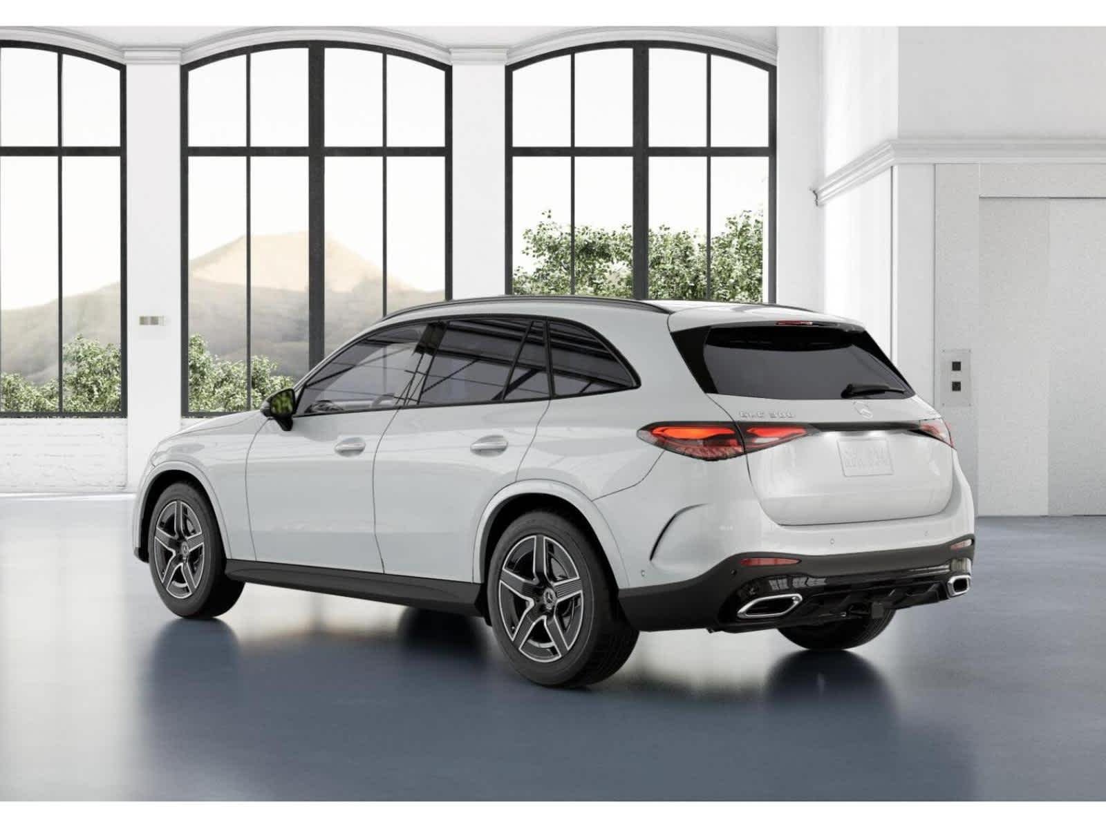 Used 2026 MANUFAKTUR Moonlight White Metallic Mercedes-Benz GLC 300 image 28