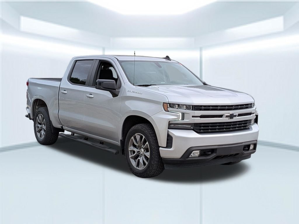 Used 2021 Silver Ice Metallic Chevrolet RST image 8