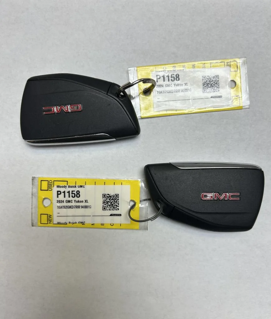 Certified Used 2024 Summit White GMC SLT image 44