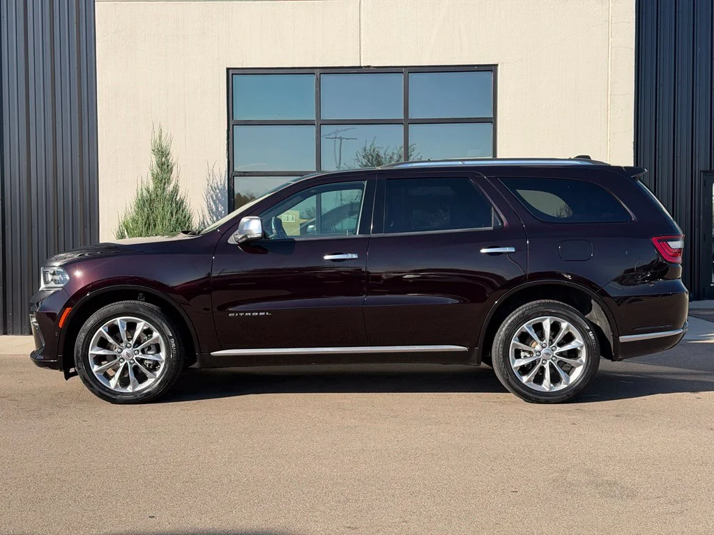Used 2024 Red Dodge Citadel image 2