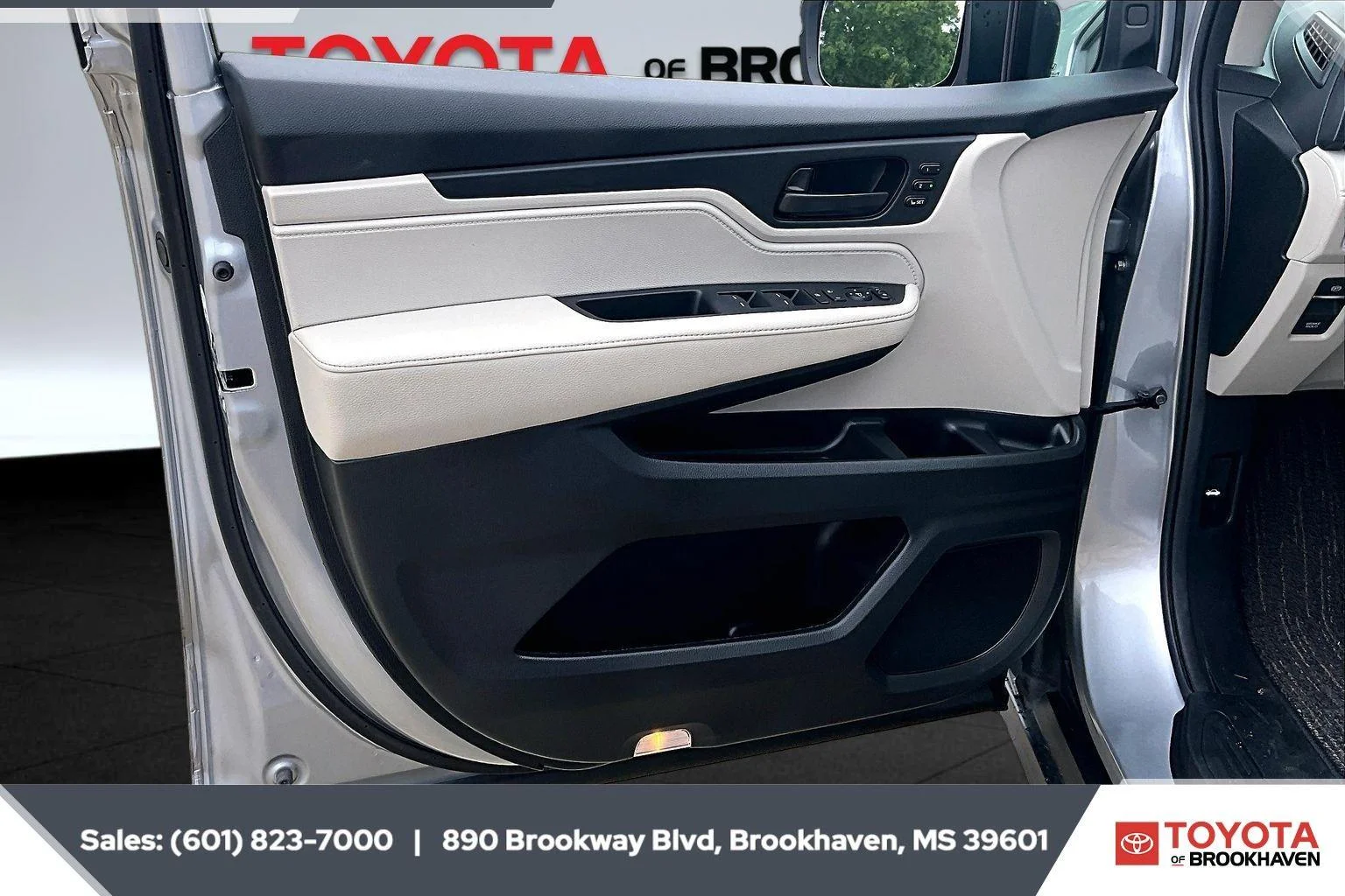 Used 2025 GRAY Honda EX-L image 17