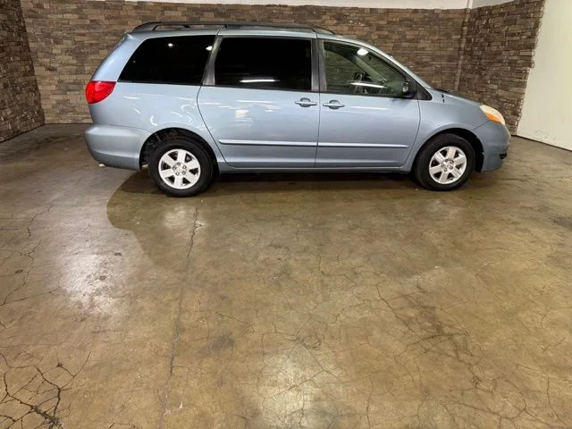 Used 2010 Blue Mirage Metallic Toyota LE image 5