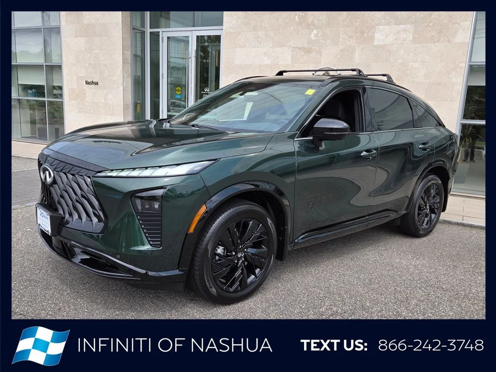 New 2027 Green INFINITI SPORT image 2