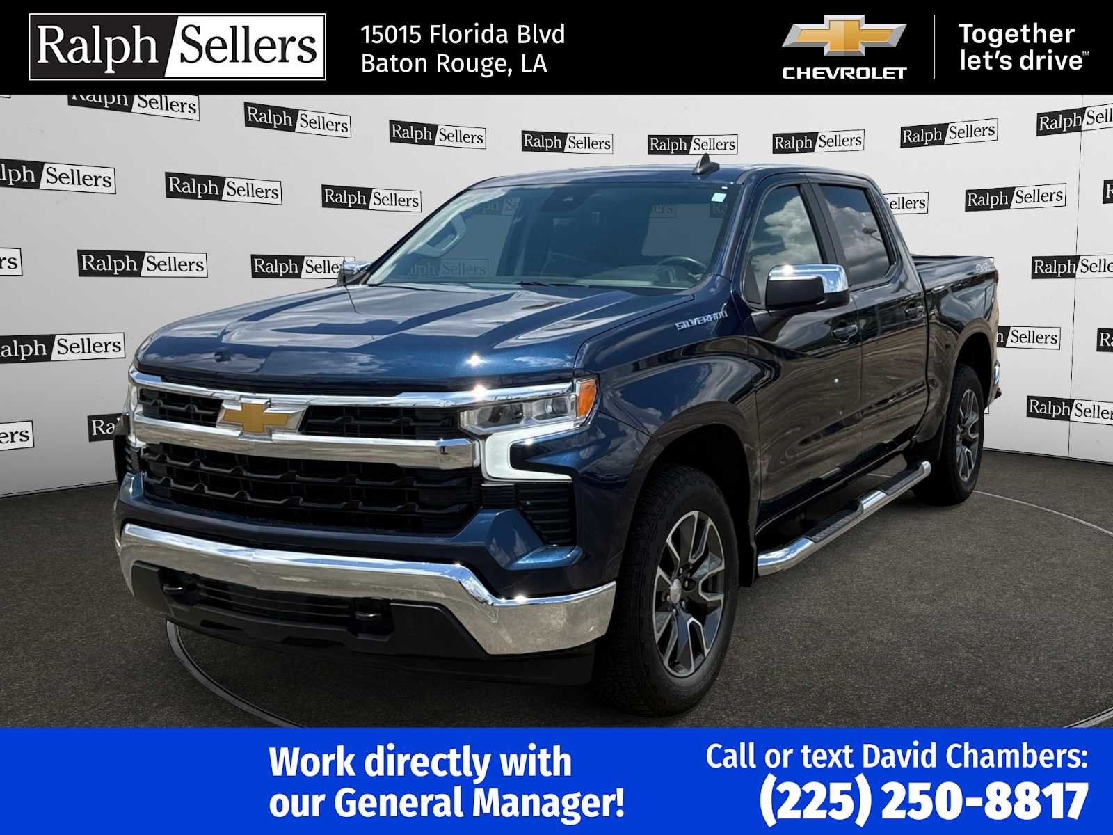 Used 2022 Northsky Blue Metallic Chevrolet LT image 2