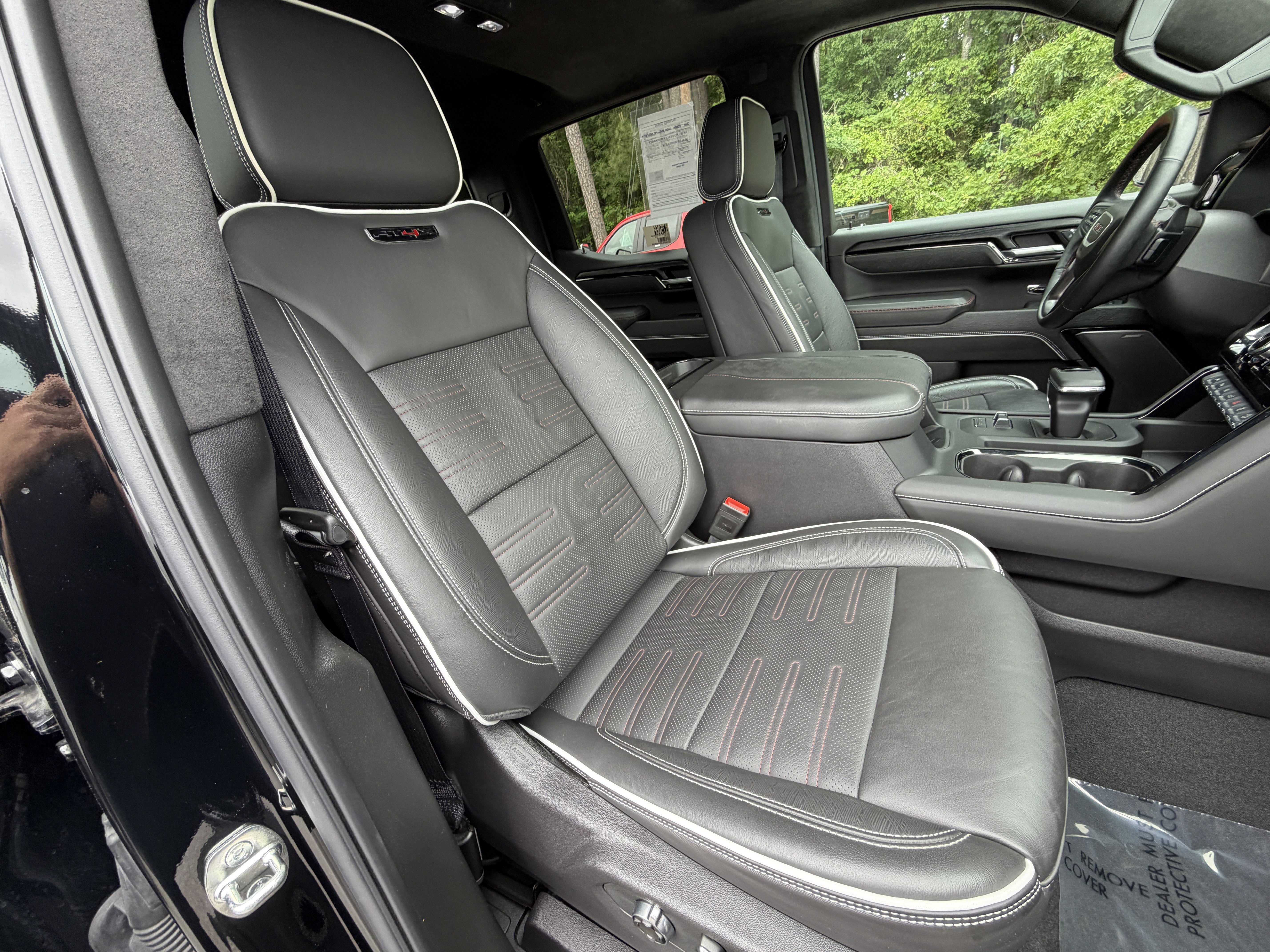 2024 GMC Sierra 1500 AT4X - Photo 25