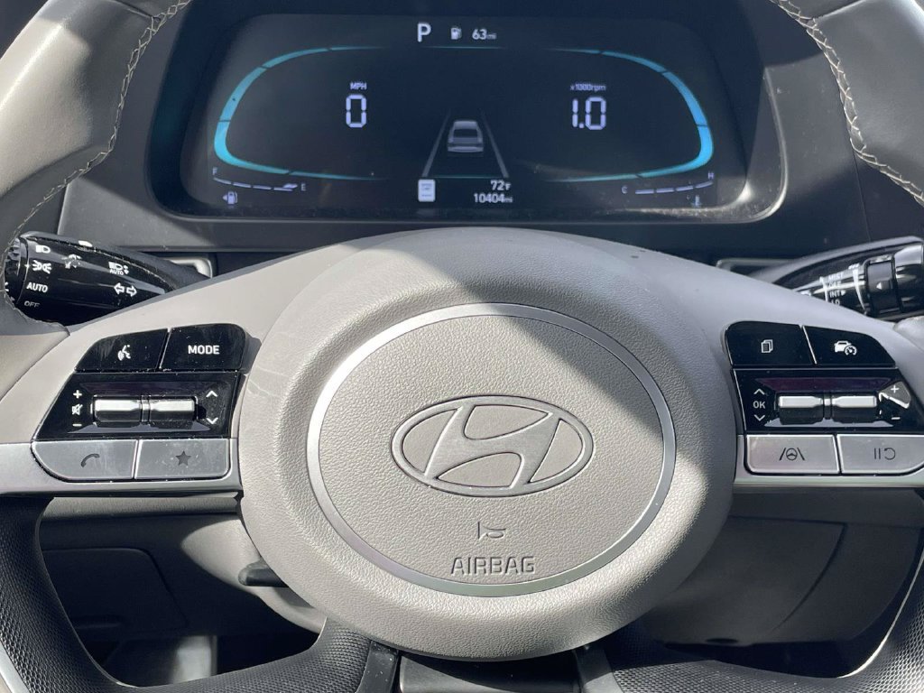 Certified Used 2025 White Hyundai SEL Sport image 12