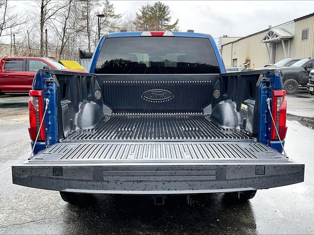 Used 2024 Atlas Blue Metallic Ford XLT image 31