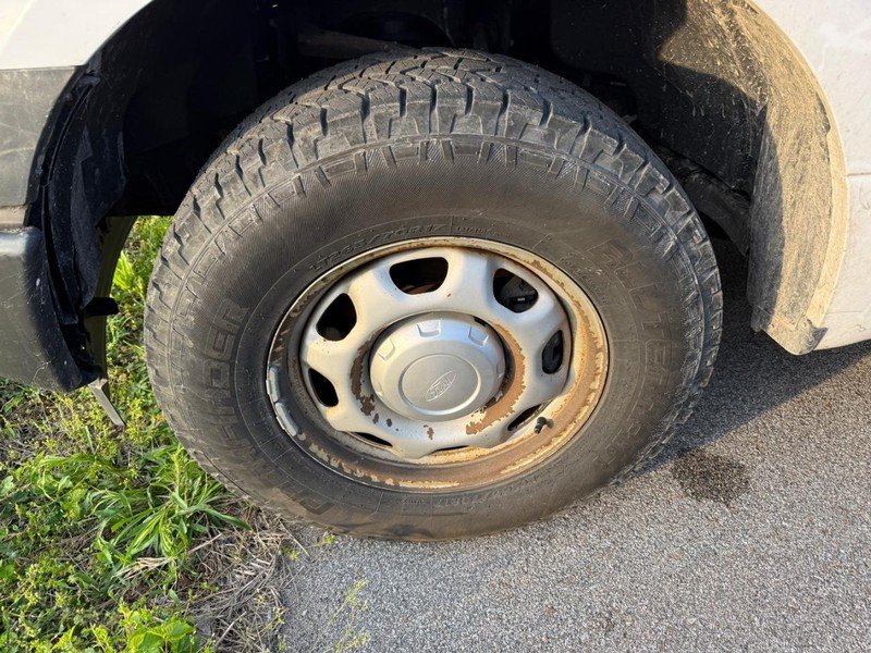 Used 2017 Ford F-150 XL with VIN 1FTMF1C85HKD41658 for sale in Granite City, IL