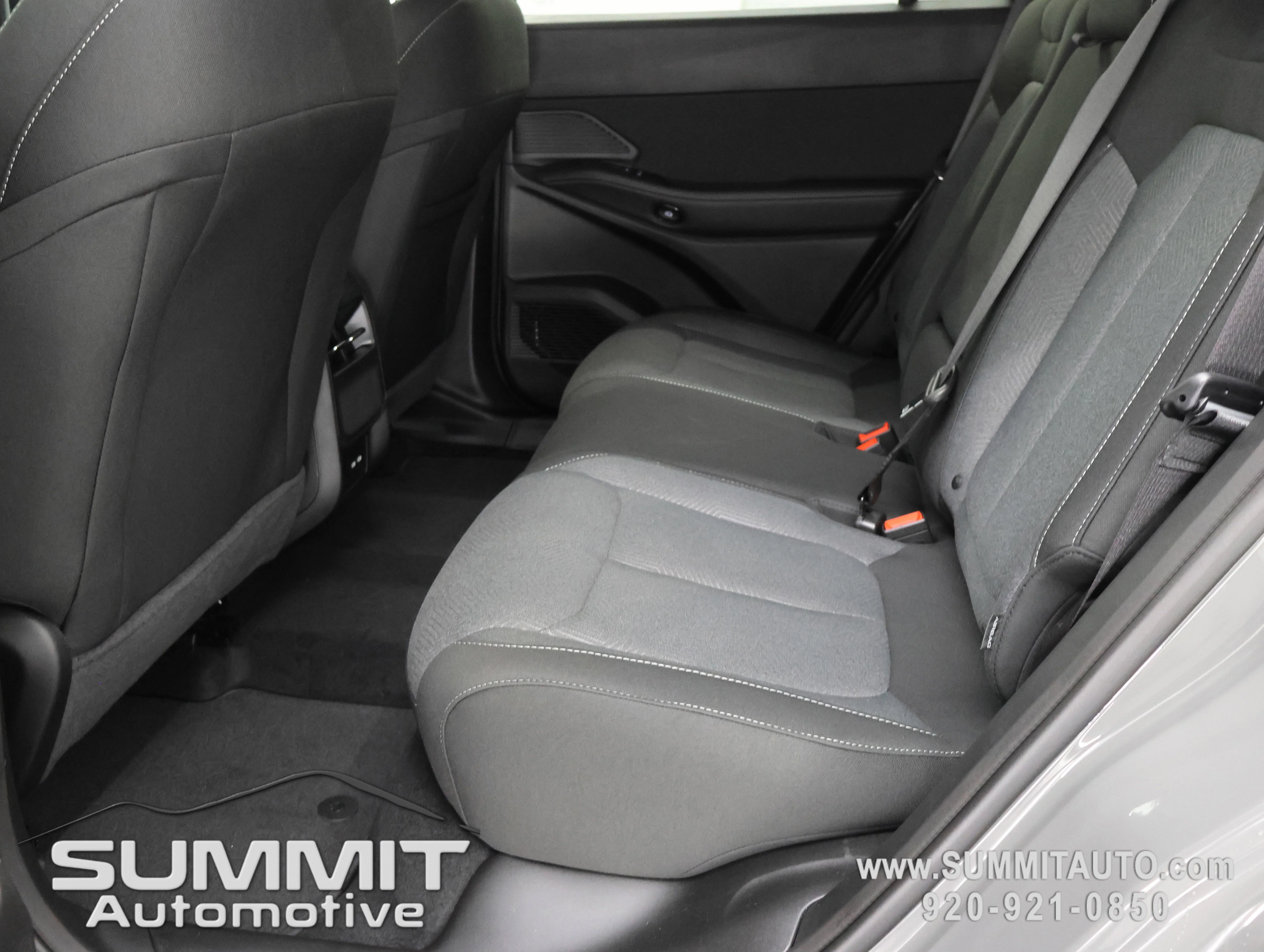 New 2026 Sting-Gray Clearcoat Jeep Laredo image 8