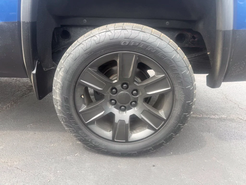 Used 2016 Blue GMC SLT image 37