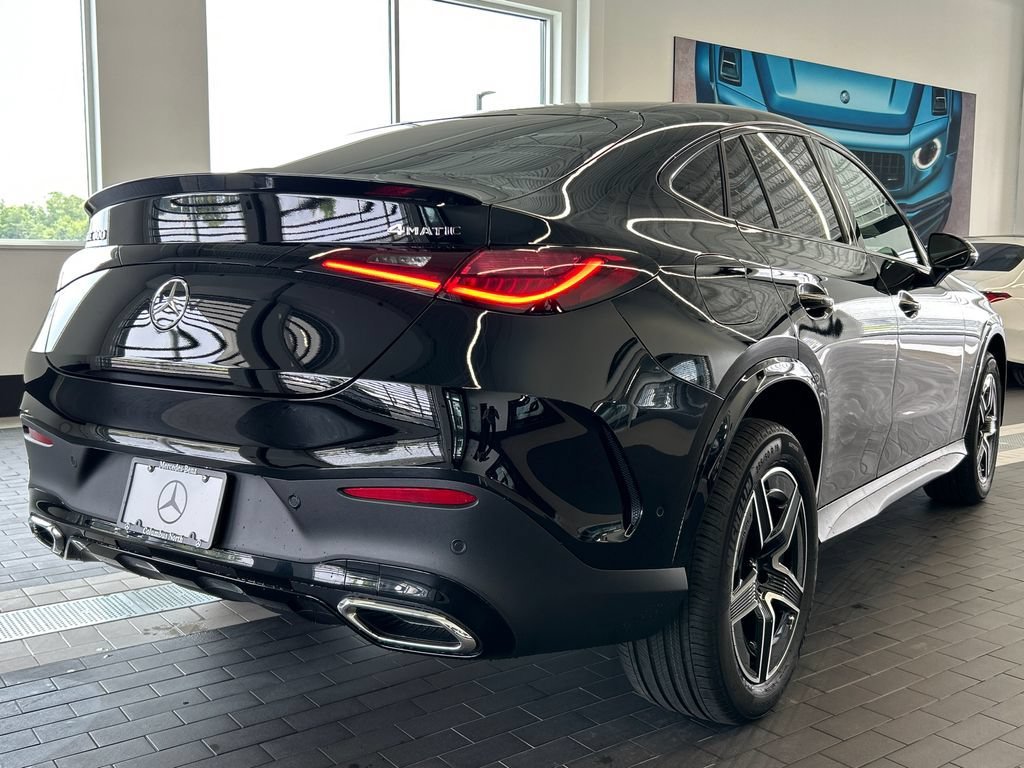New 2027 Black Mercedes-Benz GLC 300 image 44